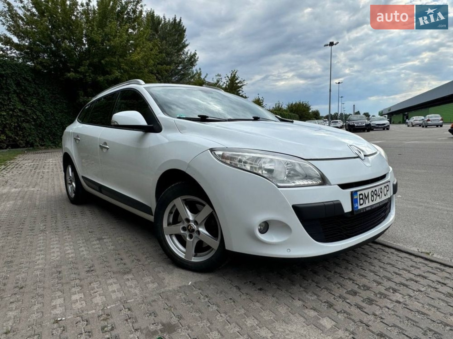 2010 Renault Megane - мініатюра 9