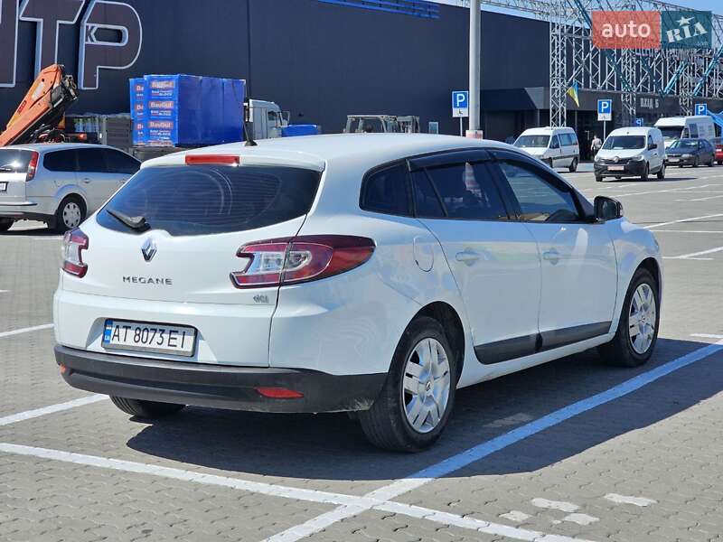 Універсал Renault Megane 2011 в Івано-Франківську фото 7 Універсал Renault Megane 2011 в Івано-Франківську