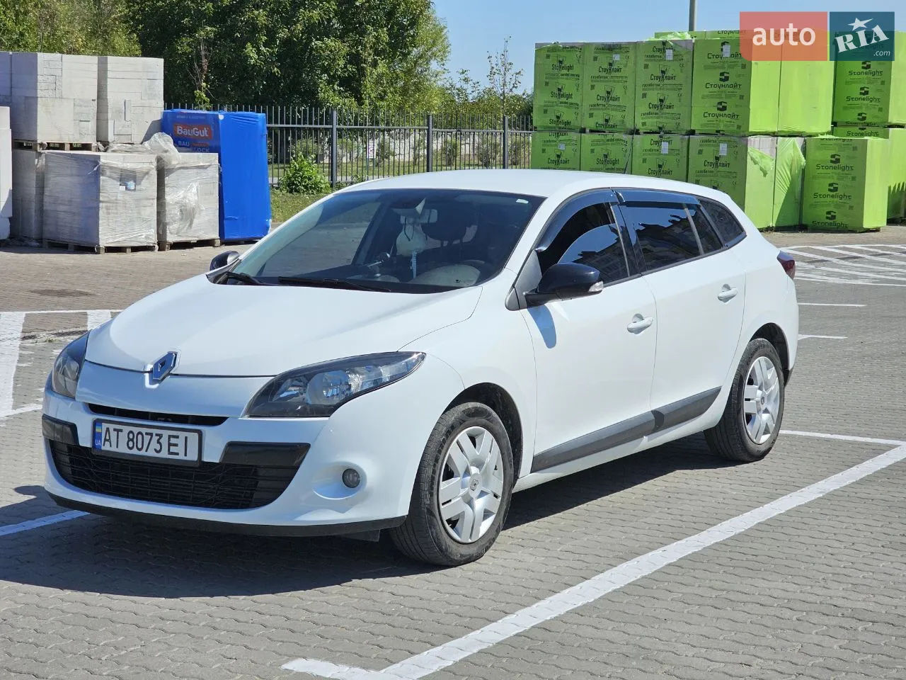 2010 Renault Megane - мініатюра 11