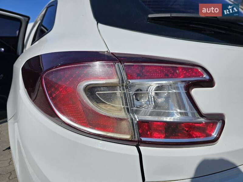 Універсал Renault Megane 2011 в Івано-Франківську фото 32 Універсал Renault Megane 2011 в Івано-Франківську