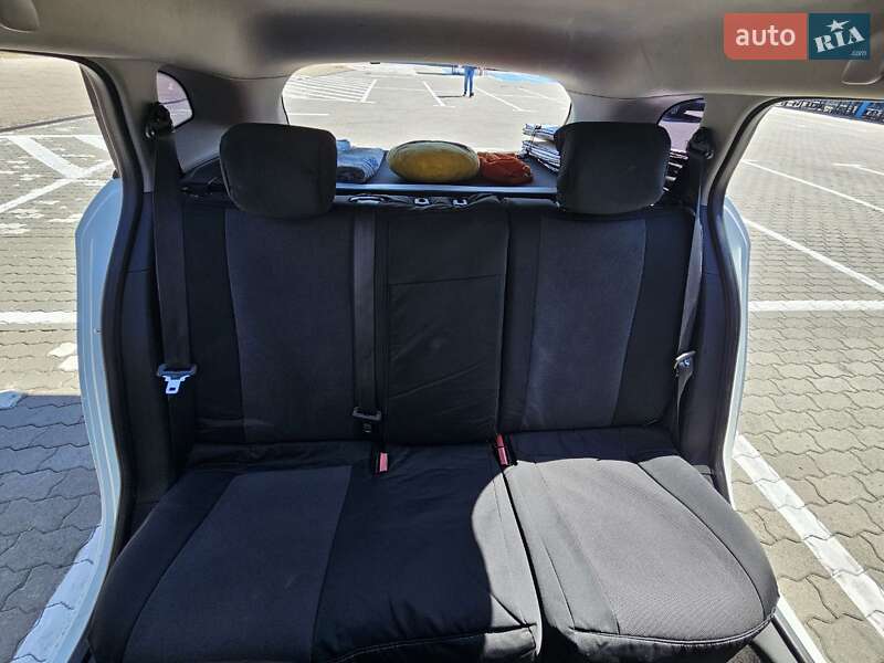 Універсал Renault Megane 2011 в Івано-Франківську фото 37 Універсал Renault Megane 2011 в Івано-Франківську