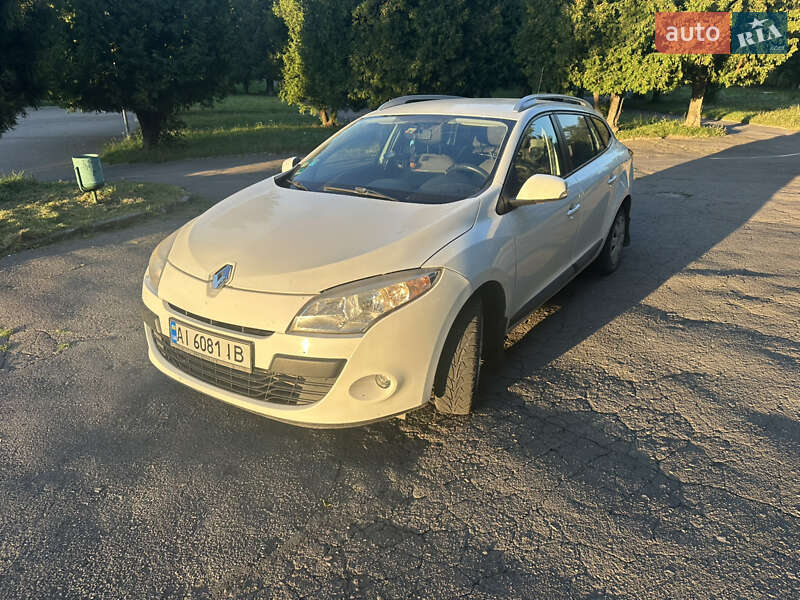 Универсал Renault Megane 2010 в Ровно фото 5 Универсал Renault Megane 2010 в Ровно