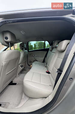 Универсал Renault Megane 2010 в 