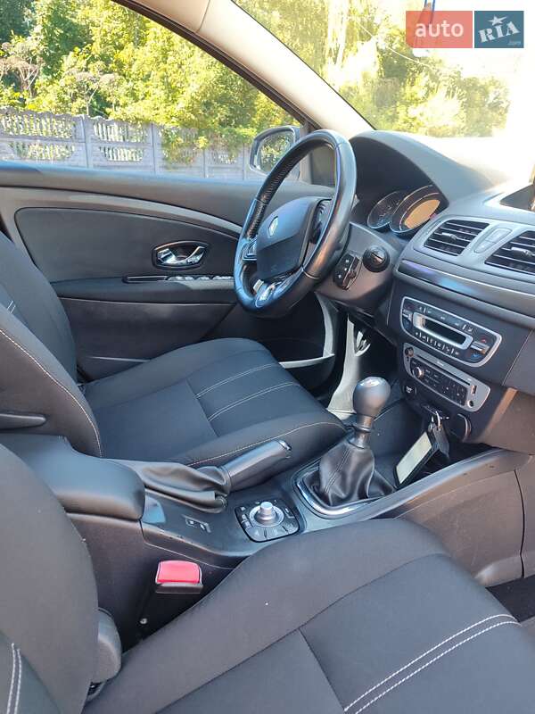 Универсал Renault Megane 2014 в Бердичеве фото 5 Универсал Renault Megane 2014 в Бердичеве