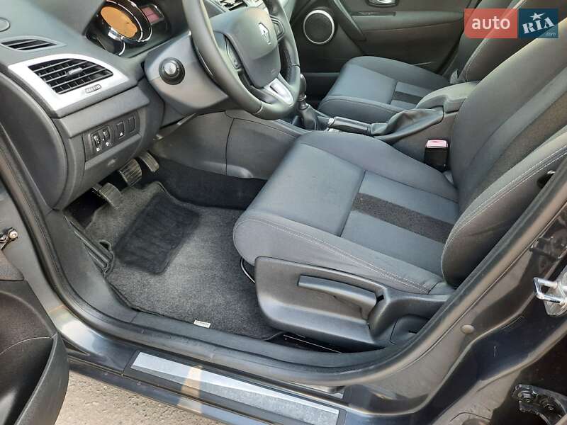 Універсал Renault Megane 2010 в Полтаві