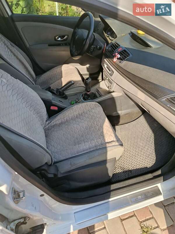 Універсал Renault Megane 2010 в Полтаві