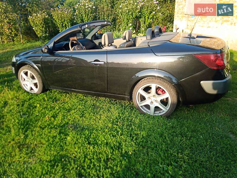 Кабріолет Renault Megane 2004 в Івано-Франківську фото 24 Кабріолет Renault Megane 2004 в Івано-Франківську
