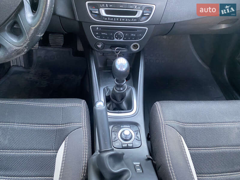 Универсал Renault Megane 2010 в Баштанке фото 28 Универсал Renault Megane 2010 в Баштанке