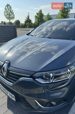 Седан Renault Megane 2020 в Ужгороді
