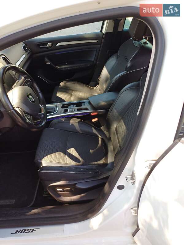 Универсал Renault Megane 2016 в Запорожье фото 17 Универсал Renault Megane 2016 в Запорожье