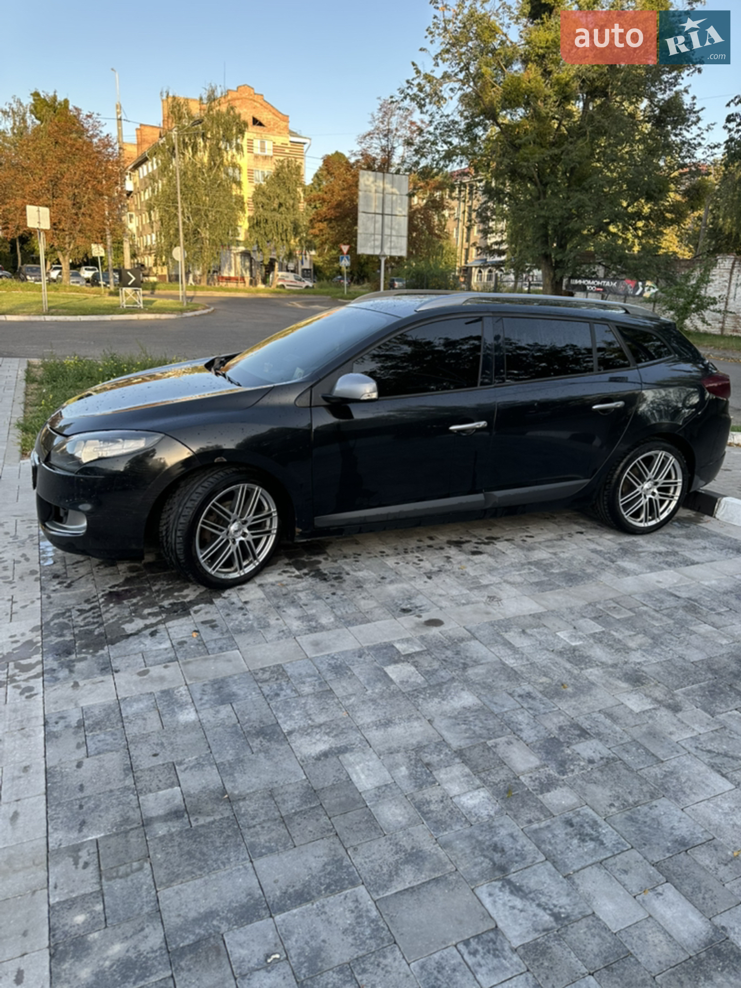 2010 Renault Megane - мініатюра 8