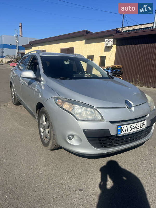 Renault Megane 2011 Renault Megane 2011