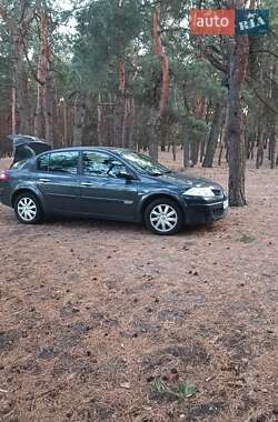 Седан Renault Megane 2006 в Днепре