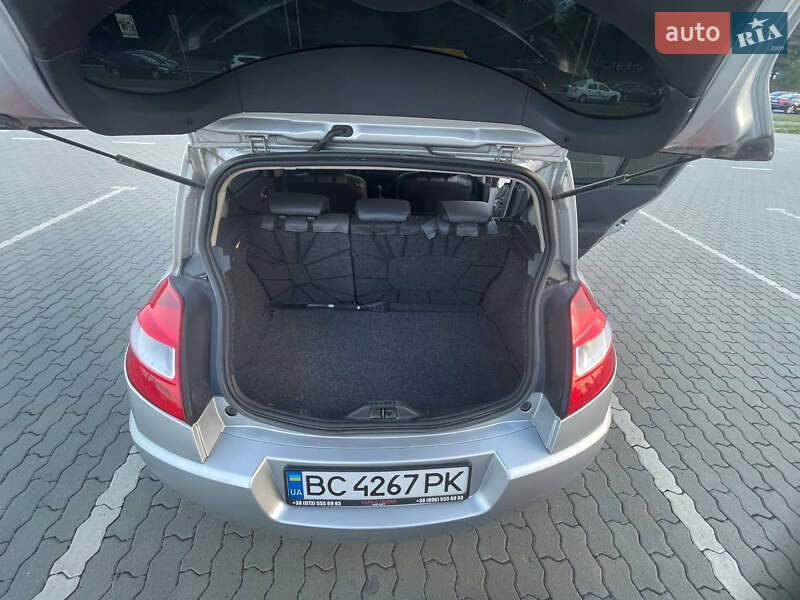 Хэтчбек Renault Megane 2007 в Львове фото 16 Хэтчбек Renault Megane 2007 в Львове