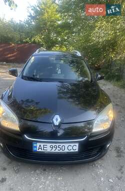 Універсал Renault Megane 2012 в Кам'янському