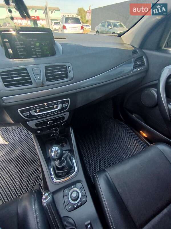 Універсал Renault Megane 2015 в Шепетівці фото 35 Універсал Renault Megane 2015 в Шепетівці
