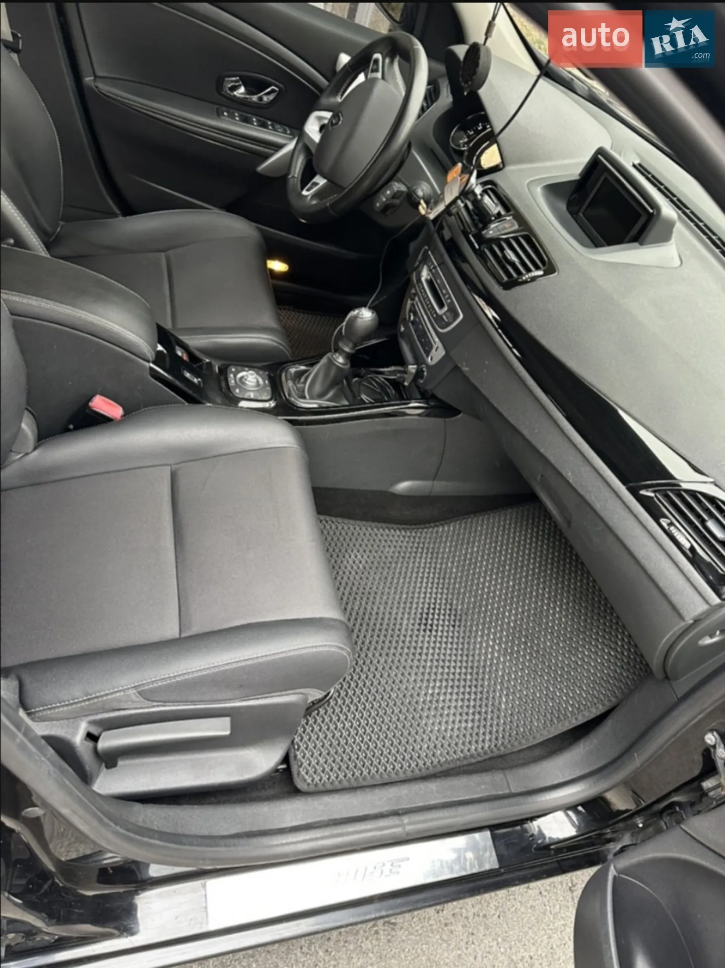 2012 Renault Megane - мініатюра 9