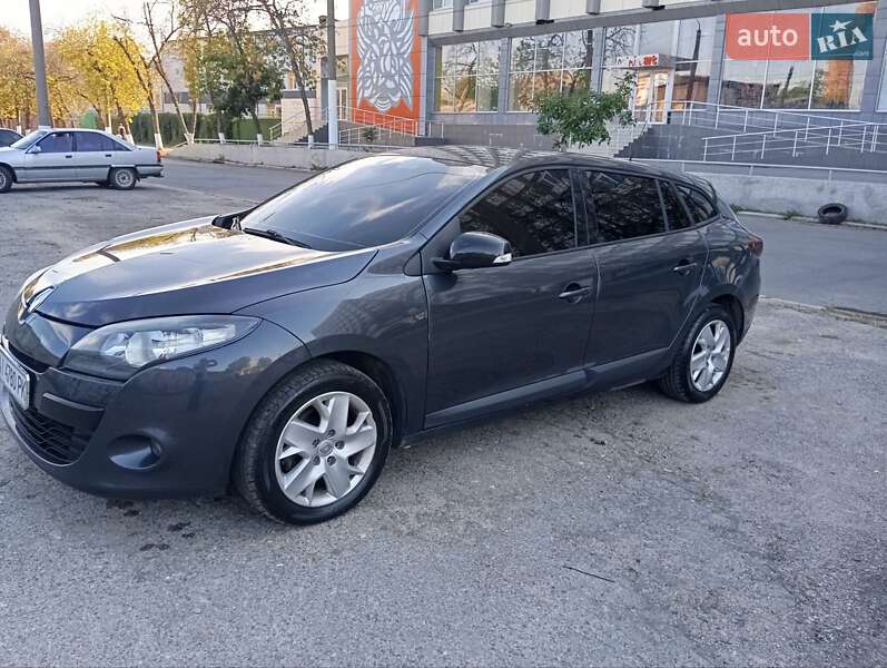 Універсал Renault Megane 2011 в Харкові