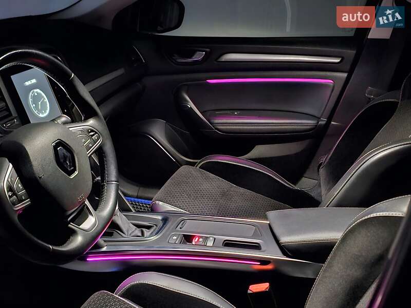 Универсал Renault Megane 2018 в Киеве фото 24 Универсал Renault Megane 2018 в Киеве