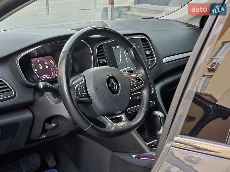 Универсал Renault Megane 2018 в Киеве фото 27 Универсал Renault Megane 2018 в Киеве