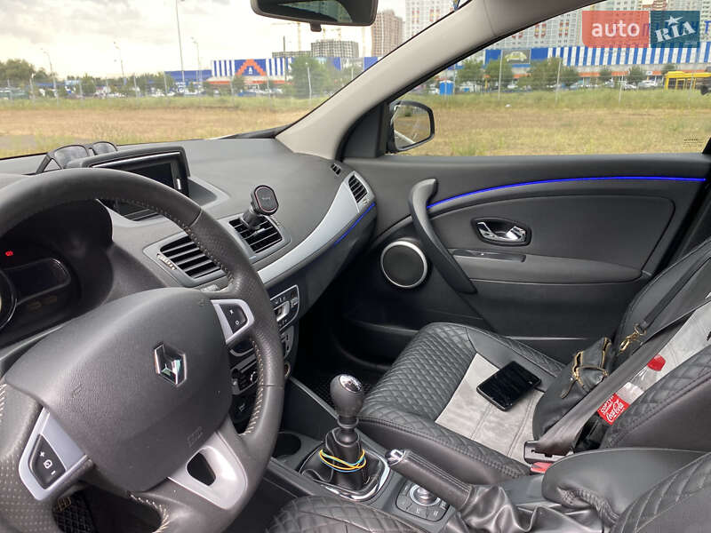 Универсал Renault Megane 2012 в Киеве