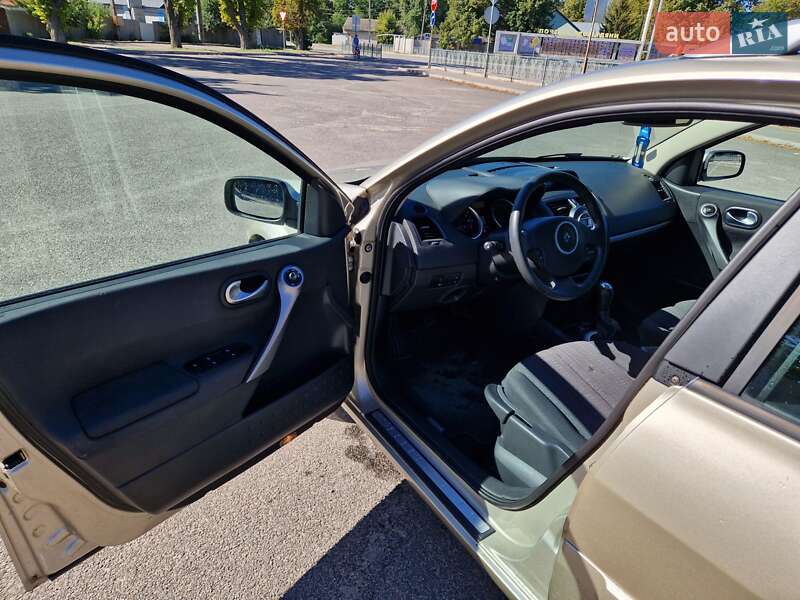 Универсал Renault Megane 2006 в Первомайске фото 3 Универсал Renault Megane 2006 в Первомайске