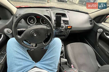 Универсал Renault Megane 2006 в  фото 26 Универсал Renault Megane 2006 в