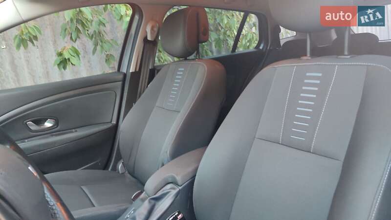 Универсал Renault Megane 2009 в Краснокутске