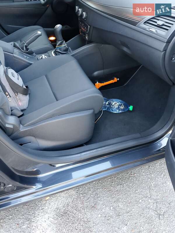 Универсал Renault Megane 2011 в Довбыше фото 12 Универсал Renault Megane 2011 в Довбыше