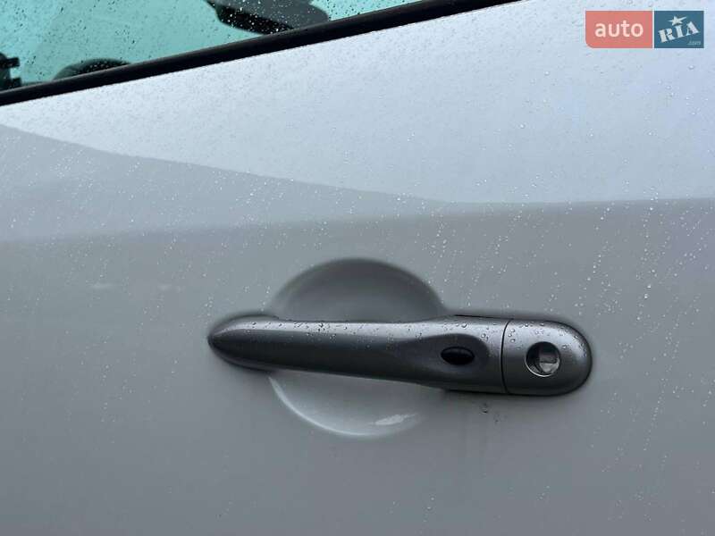 Купе Renault Megane 2015 в Львове