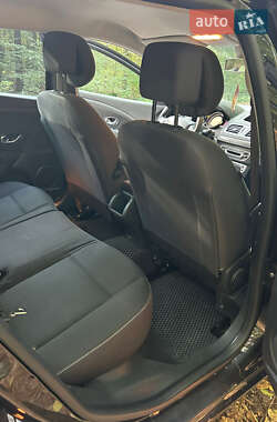 Универсал Renault Megane 2012 в 