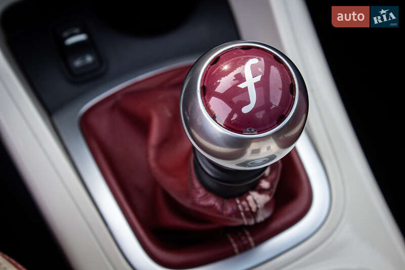 Кабриолет Renault Megane 2012 в Львове