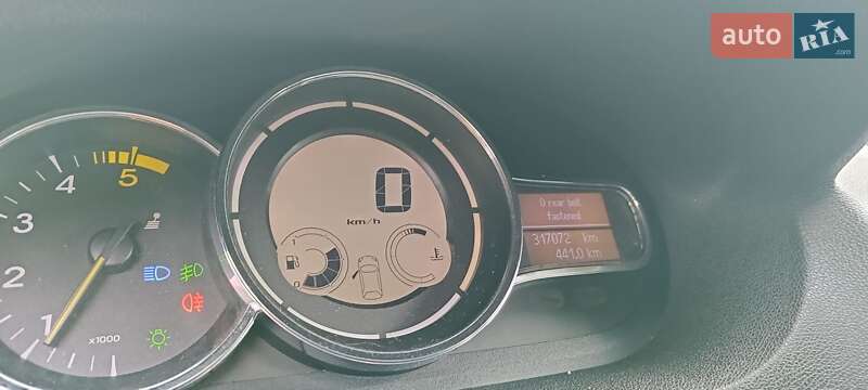 Универсал Renault Megane 2012 в Житомире фото 9 Универсал Renault Megane 2012 в Житомире