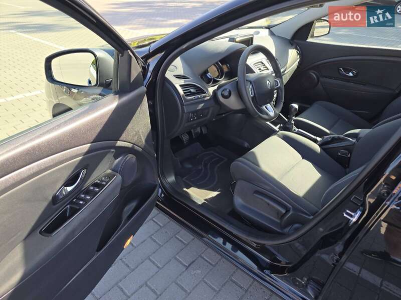 Хэтчбек Renault Megane 2012 в Коломые