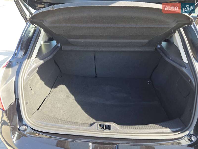 Хэтчбек Renault Megane 2012 в Коломые