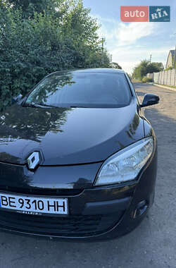 Хэтчбек Renault Megane 2008 в Золочеве