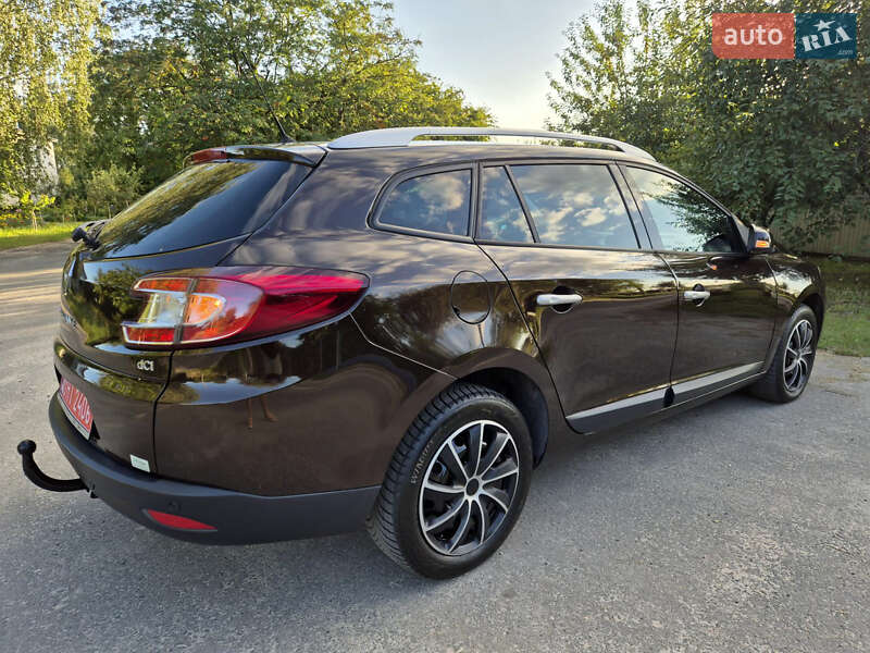 Универсал Renault Megane 2011 в Дерно фото 5 Универсал Renault Megane 2011 в Дерно