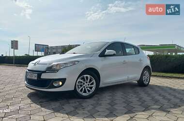 Хэтчбек Renault Megane 2012 в Снятине