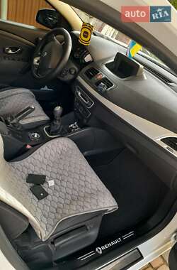 Универсал Renault Megane 2011 в 
