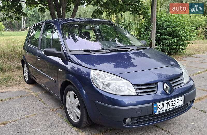 Минивэн Renault Megane 2004 в 