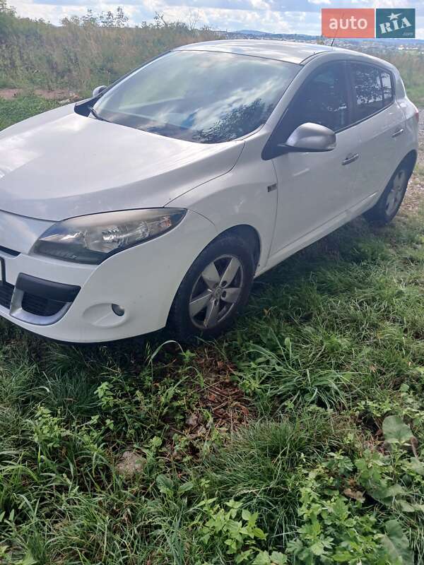 Хэтчбек Renault Megane 2011 в Львове фото 2 Хэтчбек Renault Megane 2011 в Львове