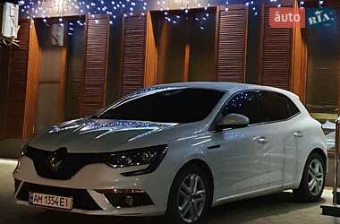 Хетчбек Renault Megane 2017 в Звягелі