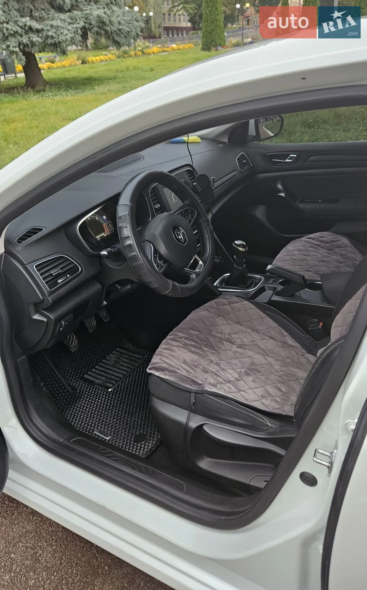 2017 Renault Megane - мініатюра 10