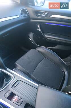 Универсал Renault Megane 2016 в 