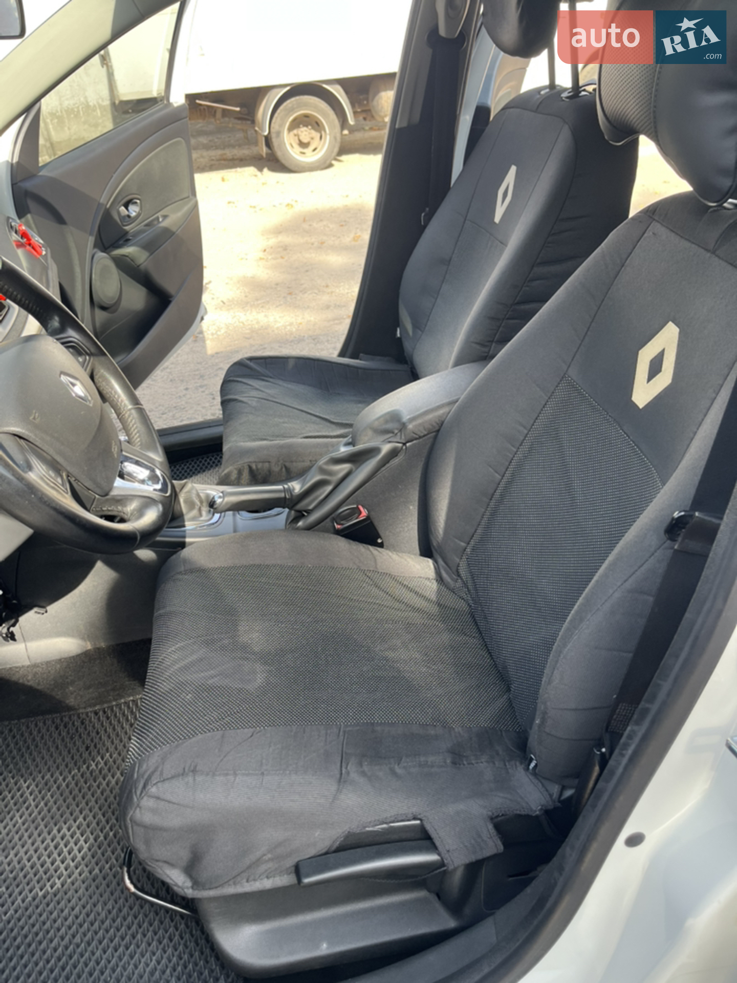 2015 Renault Megane - мініатюра 18