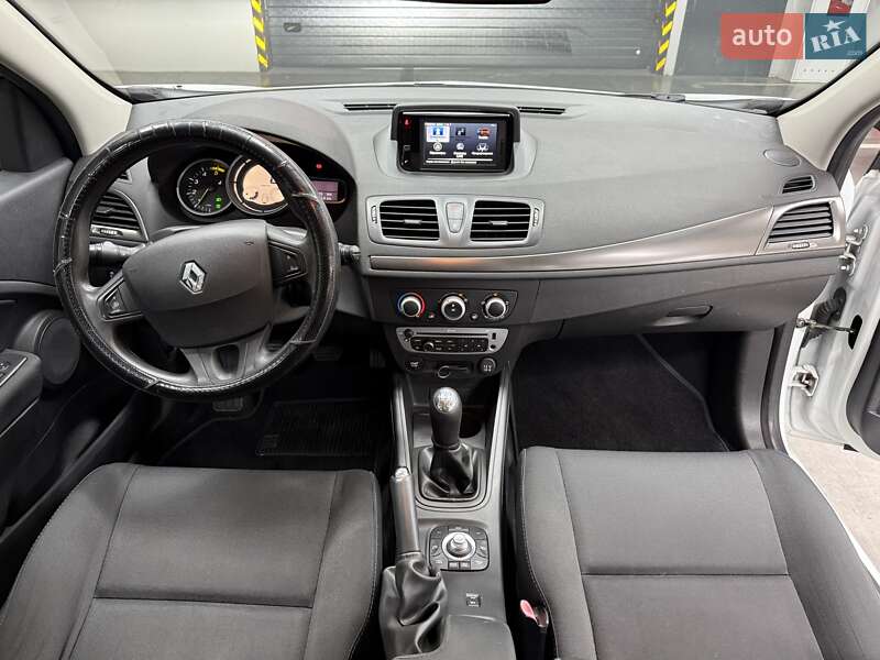 Хэтчбек Renault Megane 2013 в Киеве