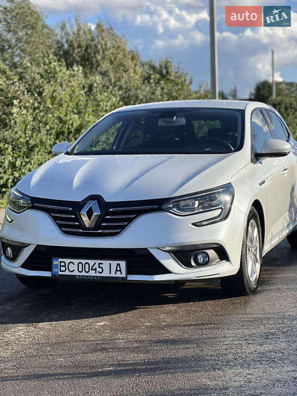 Хэтчбек Renault Megane 2017 в Львове