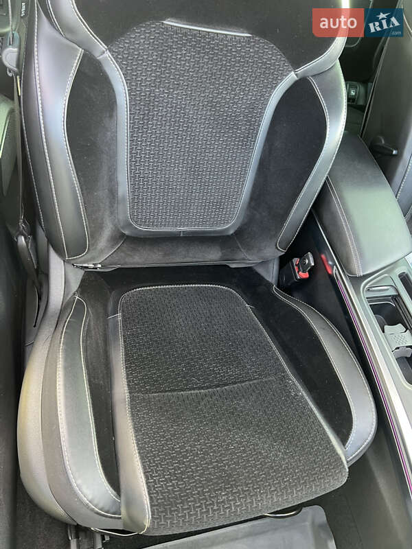 Хэтчбек Renault Megane 2017 в Львове