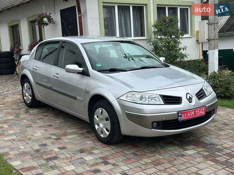 Седан Renault Megane 2007 в Бучаче