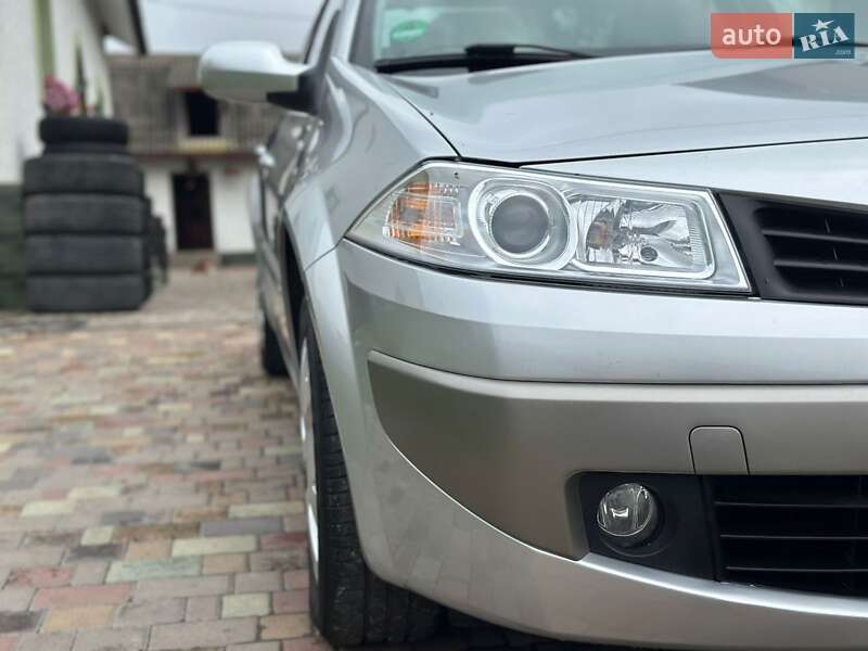 Седан Renault Megane 2007 в Бучаче